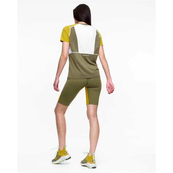 KARI TRAA SANNE HIKING TEE BWHITE 22 – Image 4