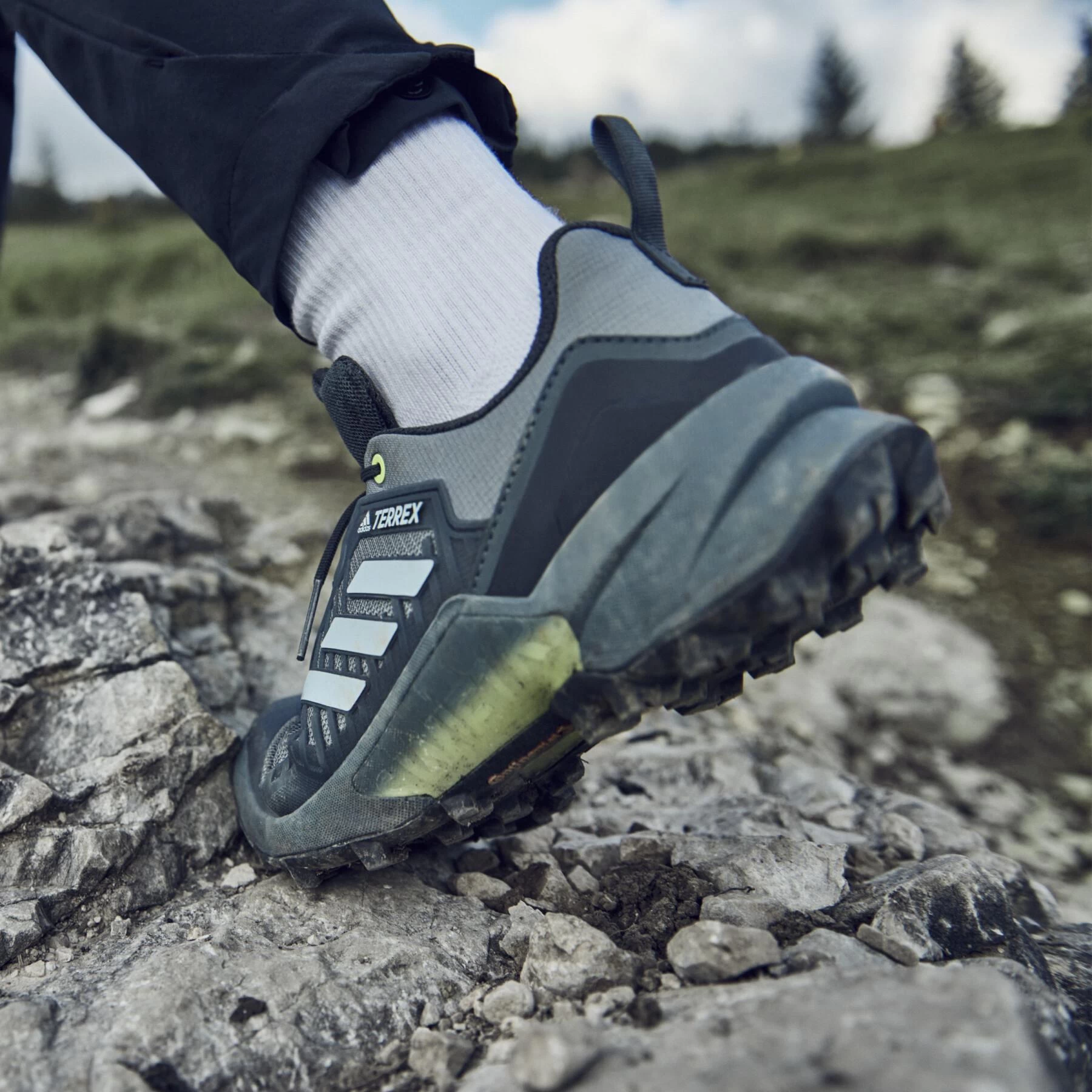 Chaussures De Randonnée Femme Adidas Terrex Swift R3 – Image 10